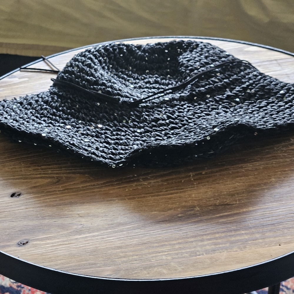 A Girl Thing Black Woven Hat - Picture 2 of 3